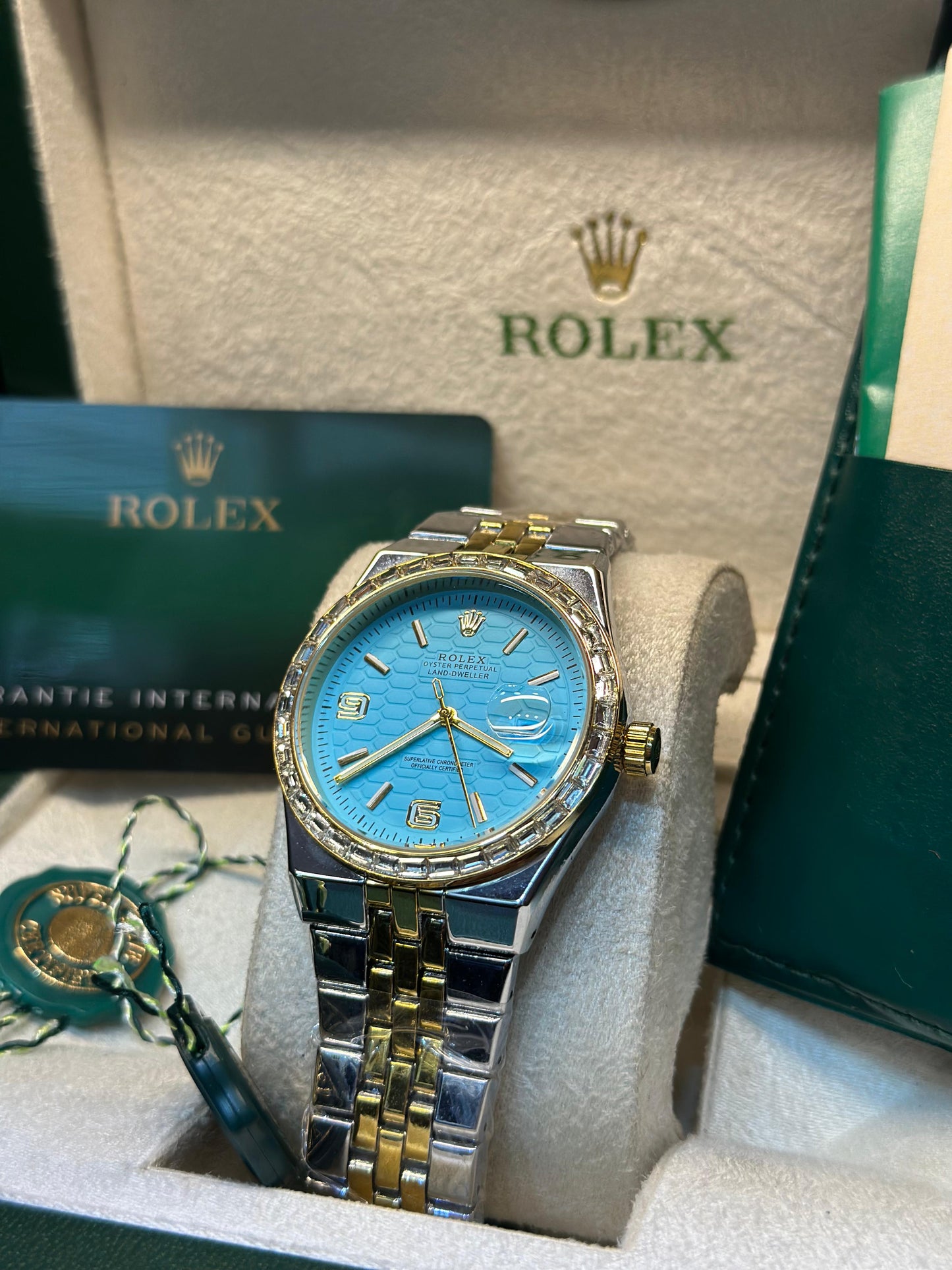 Rolex oyster perpetual - Land Dweller | Master Quality | Date Working | Two Tone Tiffany | Butterfly lock