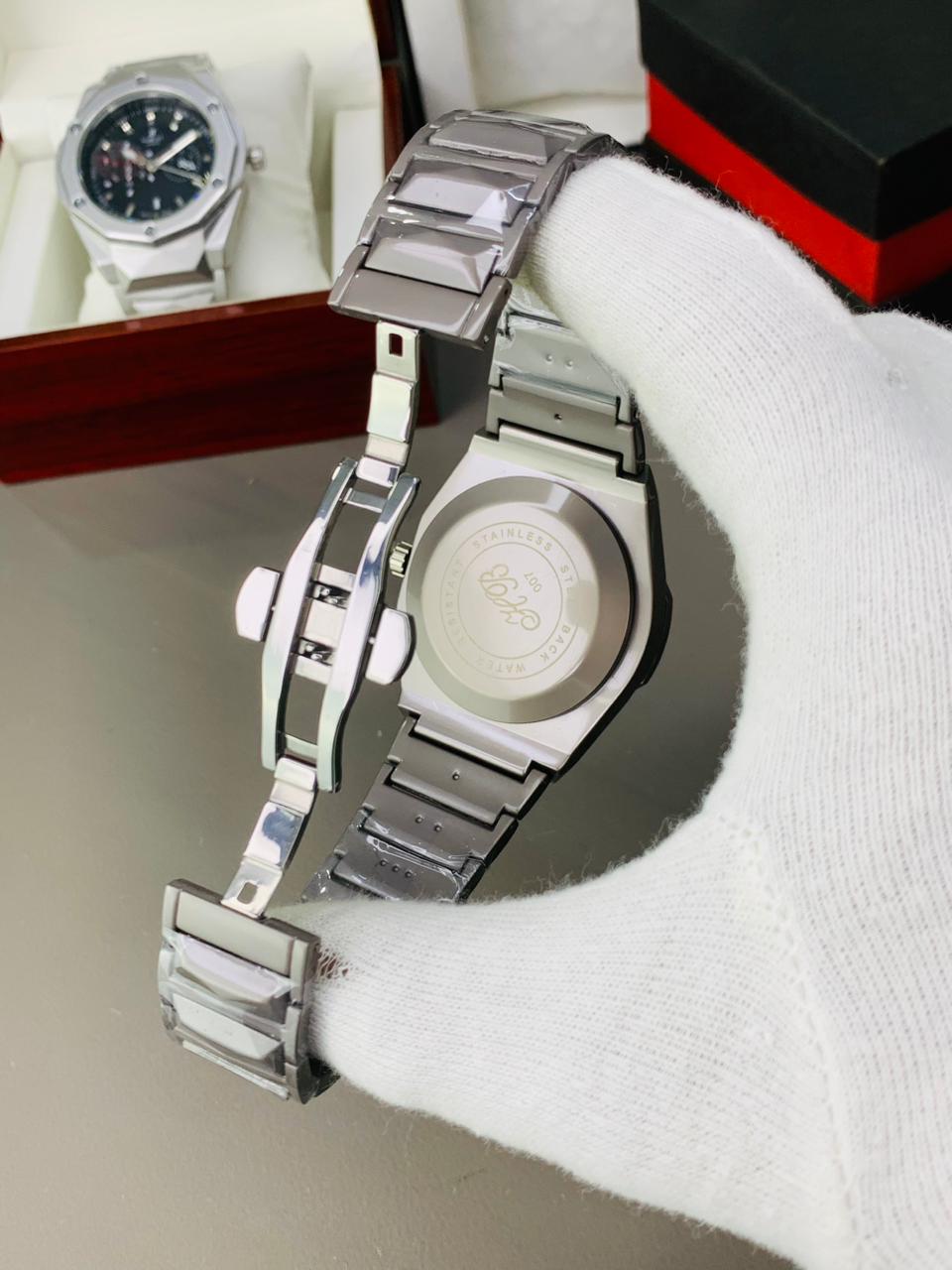 Hublot Big Bang | Diamond cut | Skeleton Dial | Date Working  | Heavy weight | Men's Collection